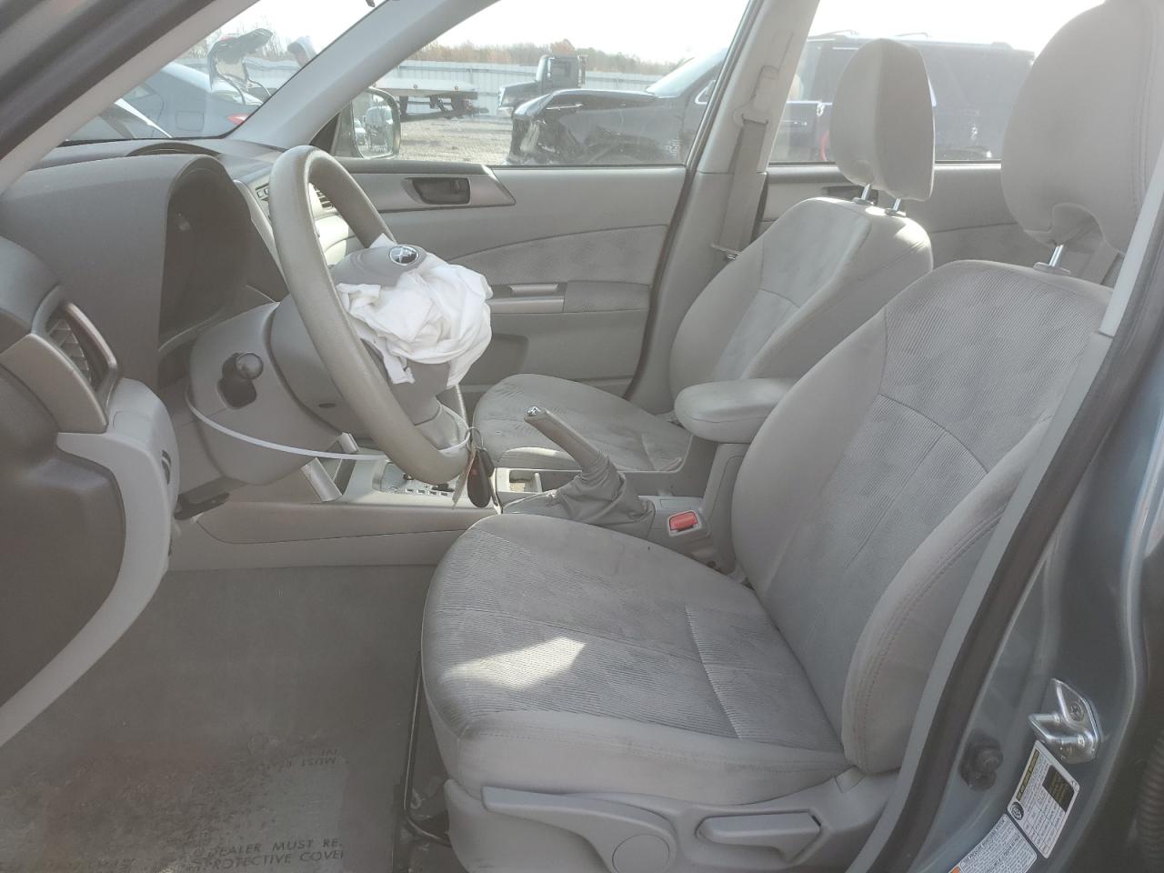 2010 Subaru Forester - Image 7