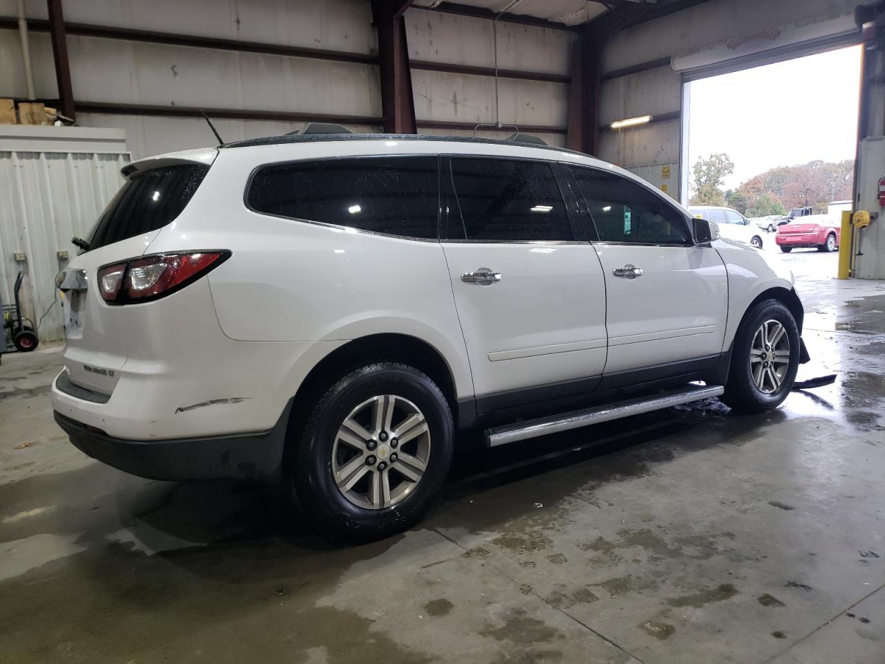 2016 Chevrolet Traverse - Image 3