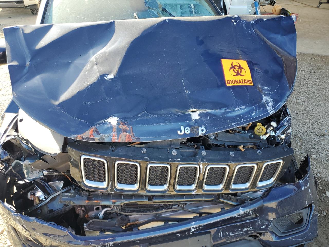 2018 Jeep Compass Latitude VIN: 3C4NJCBB5JT102594 Lot: 80141514