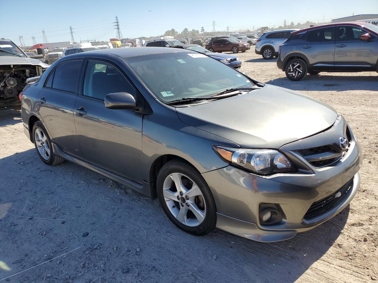 VIN 5YFBU4EE1DP116683 2013 TOYOTA COROLLA no.4