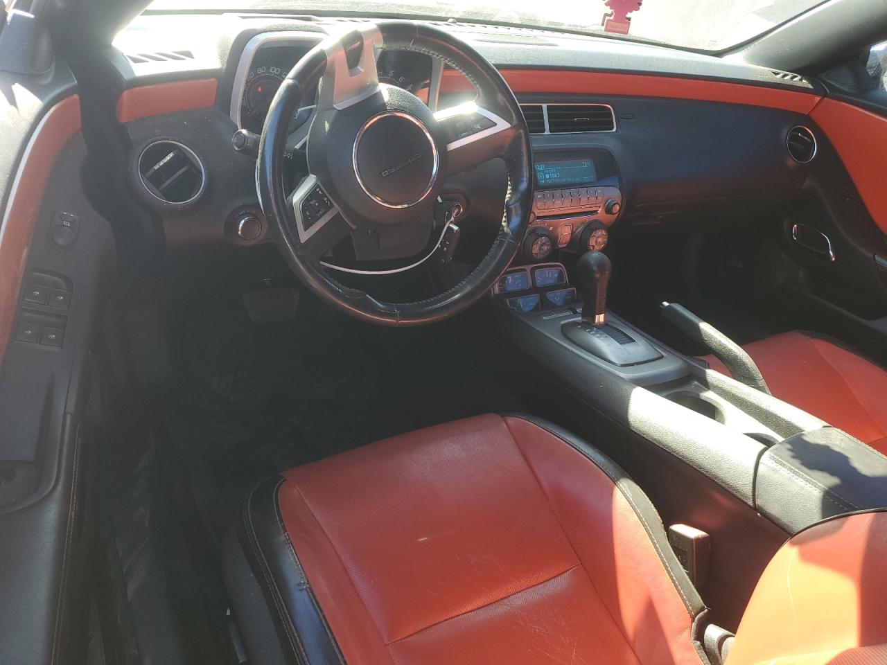 2011 Chevrolet Camaro - Image 8