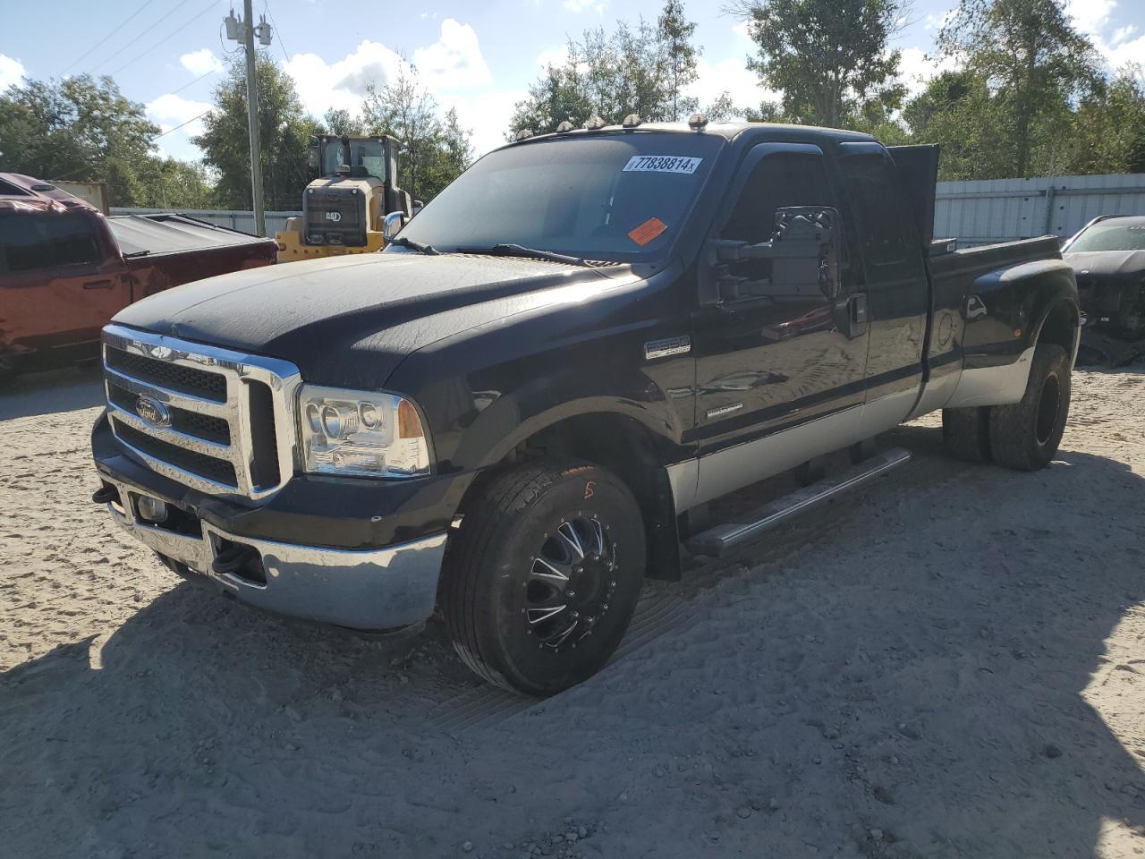 2005 Ford F350 - Image 1