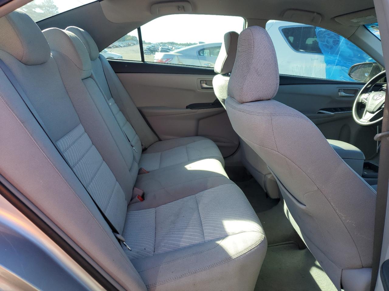 2016 Toyota Camry - Image 10