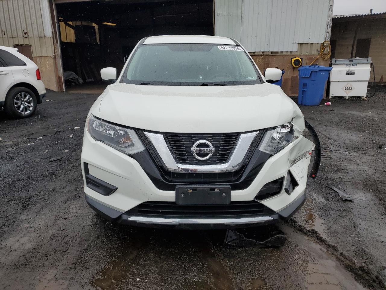 2017 Nissan Rogue - Image 5