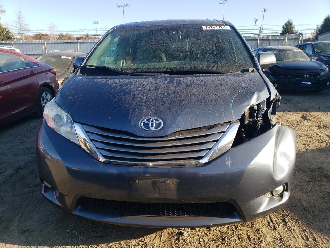 VIN 5TDYZ3DC5HS854487 2017 TOYOTA All Models no.5