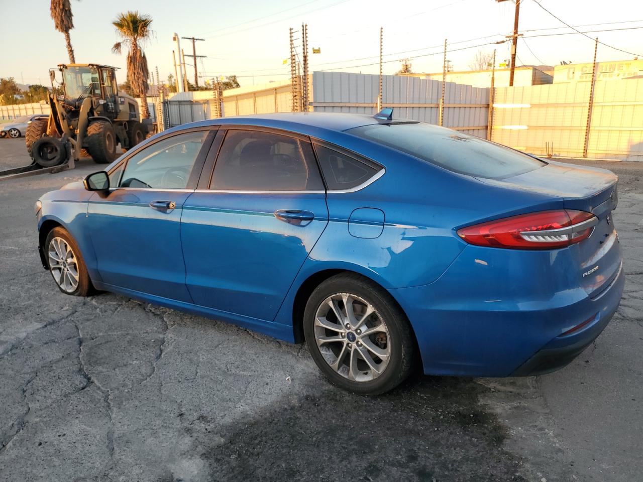 2019 Ford Fusion - Image 2