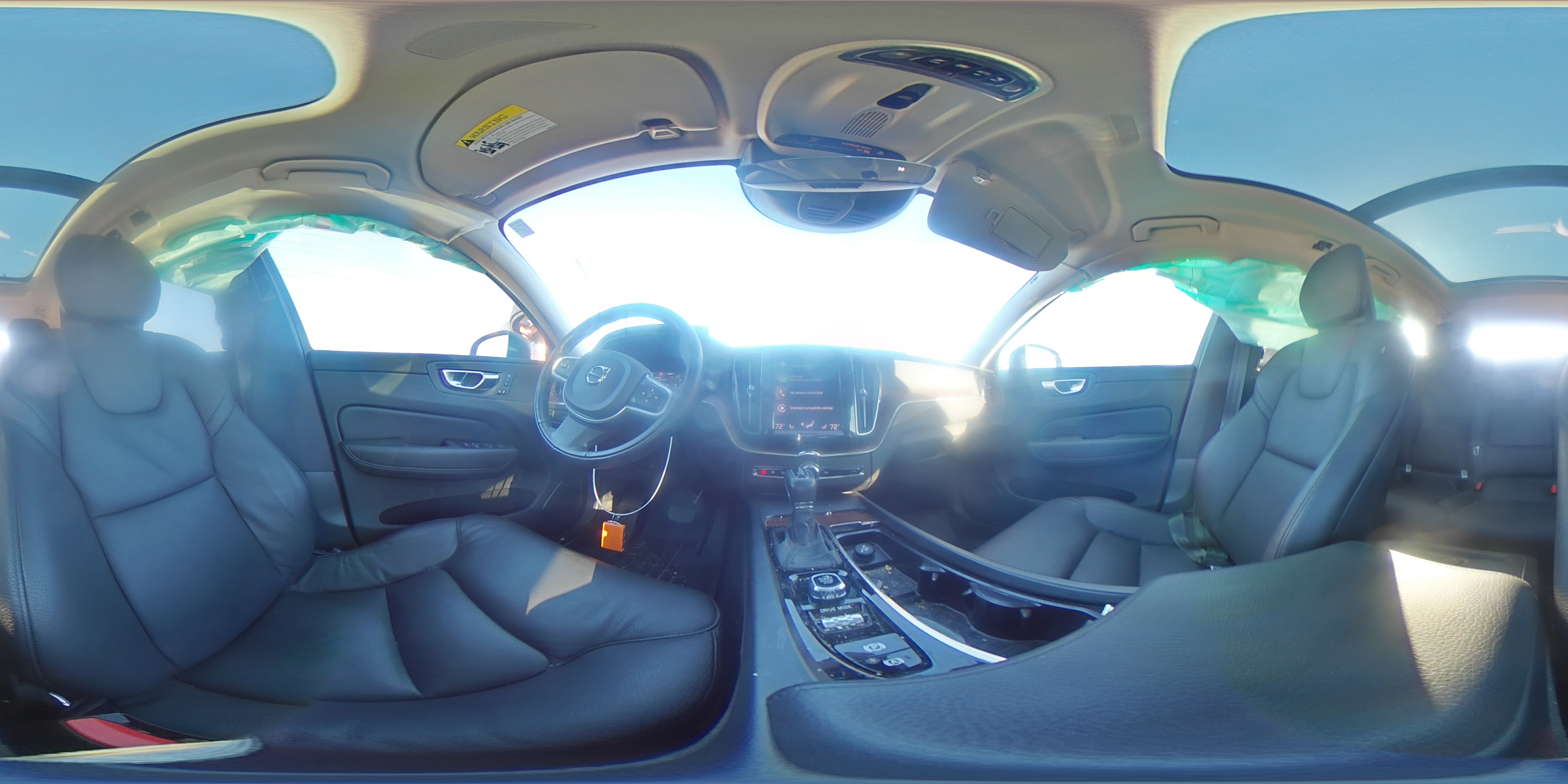 2021 Volvo XC60 - Image 14