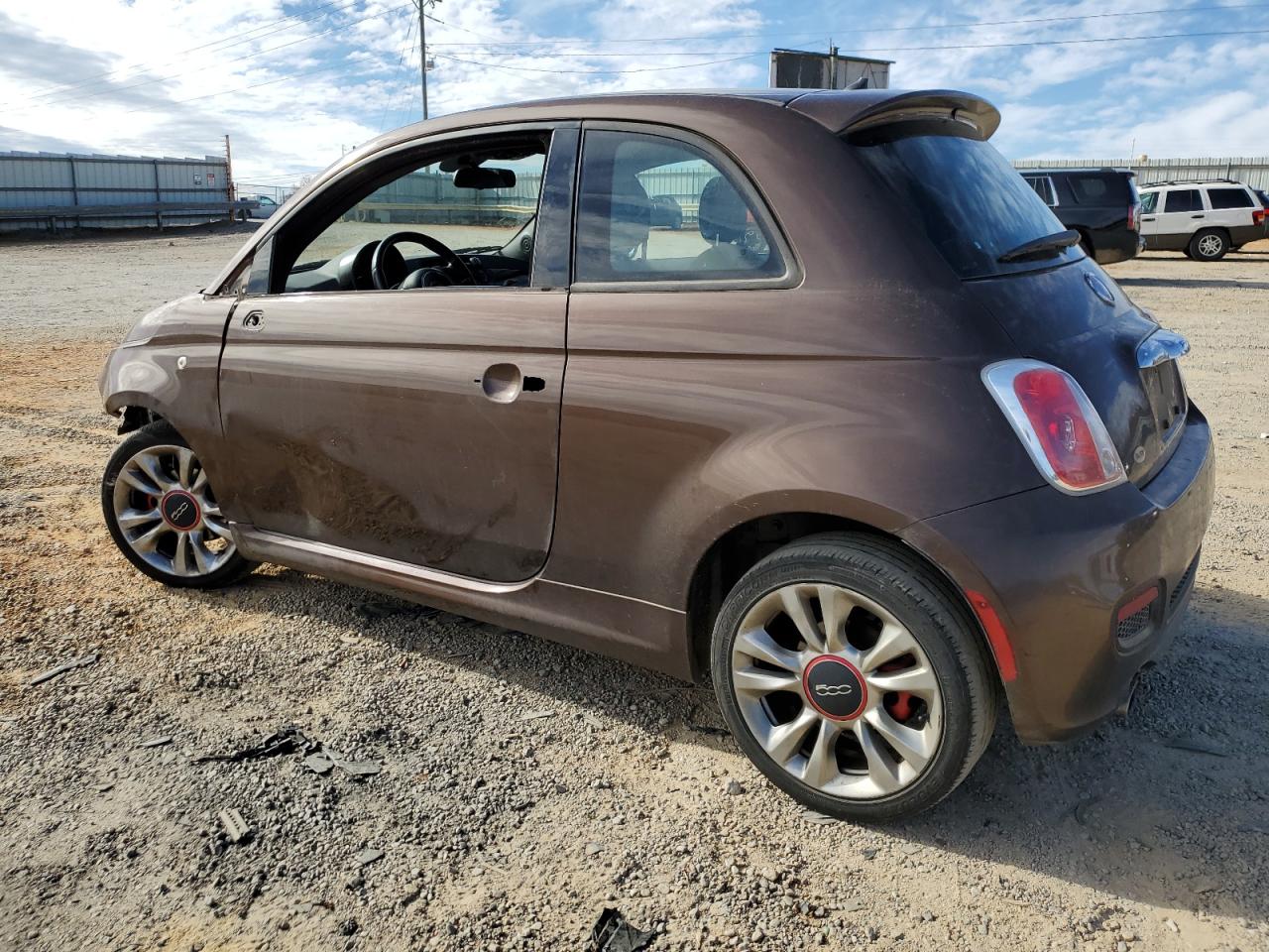 VIN 3C3CFFBR0FT667452 2015 FIAT 500 no.2