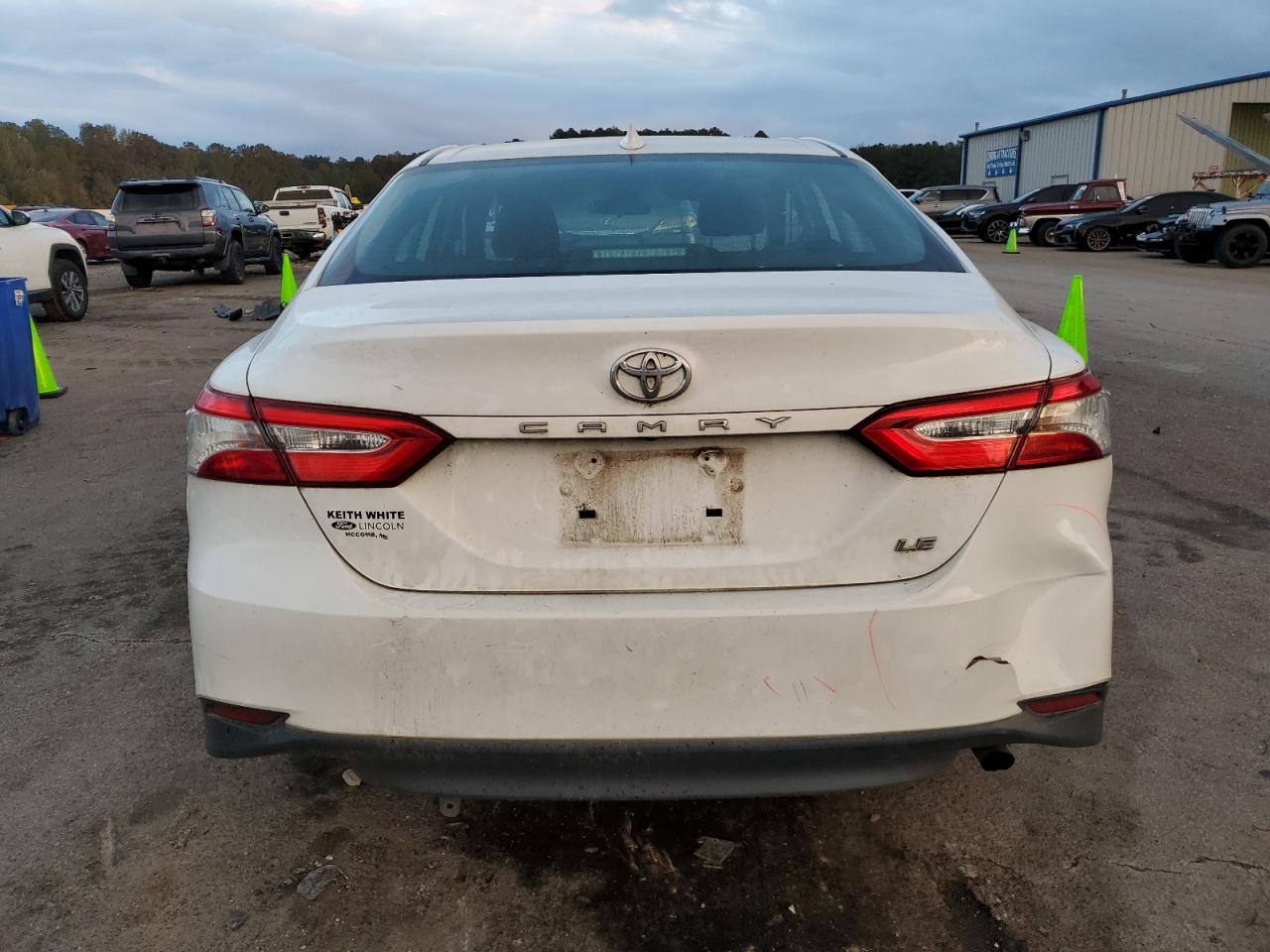 VIN 4T1B11HK9KU750246 2019 TOYOTA CAMRY no.6