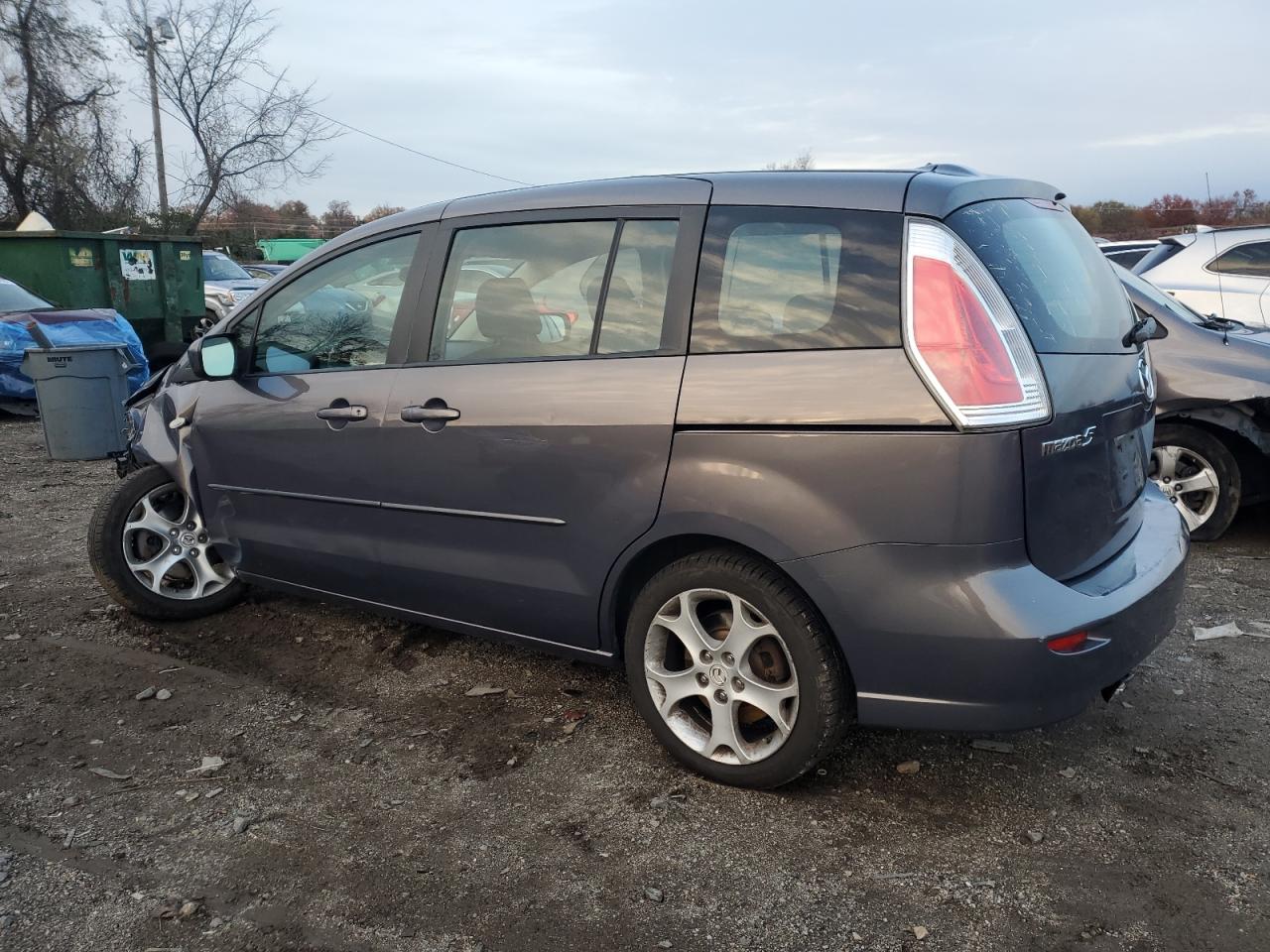 2009 Mazda 5 - Image 2