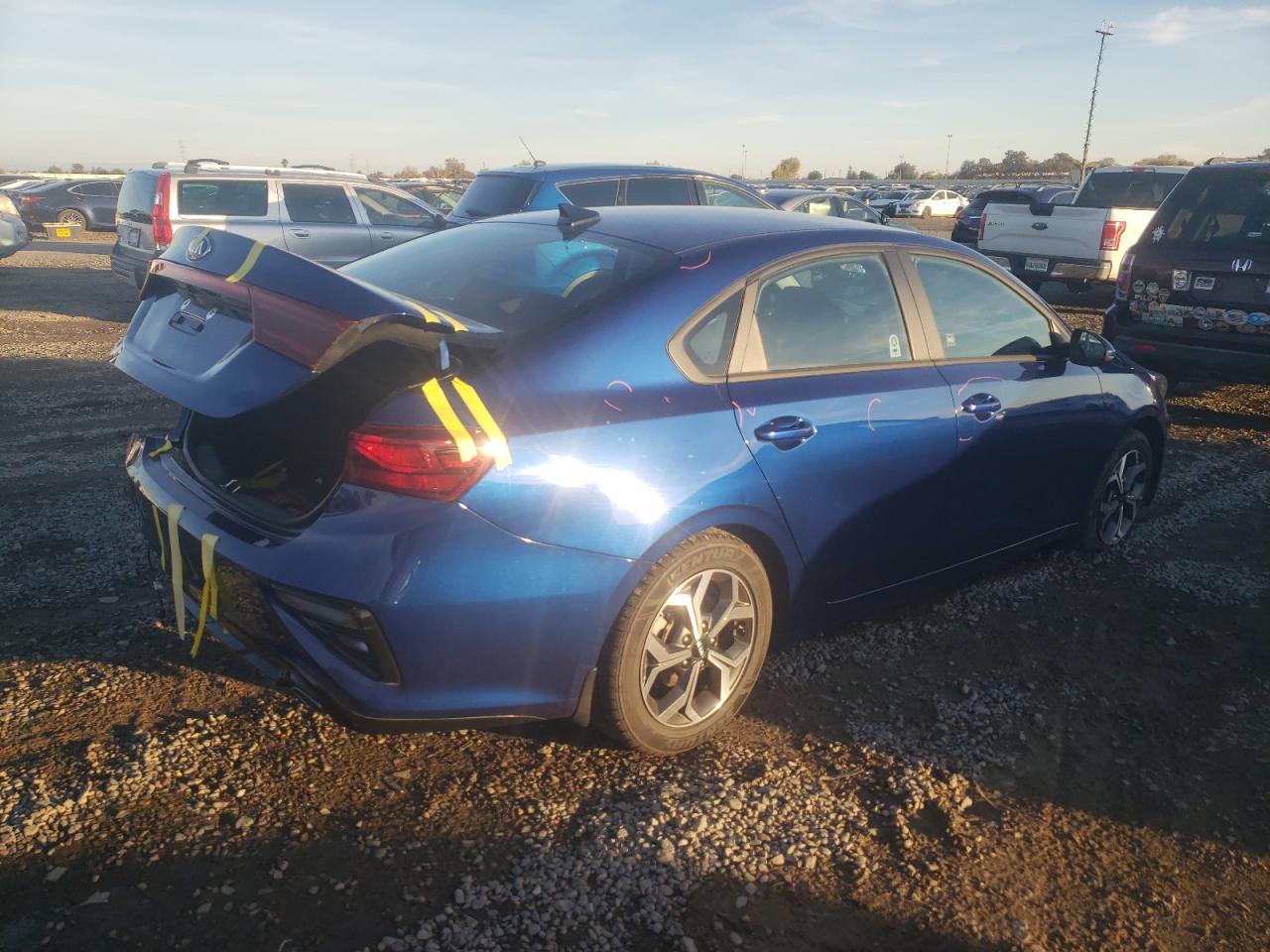 2021 Kia Forte - Image 3