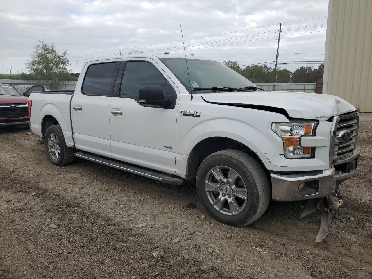 2015 Ford F-150 - Image 4