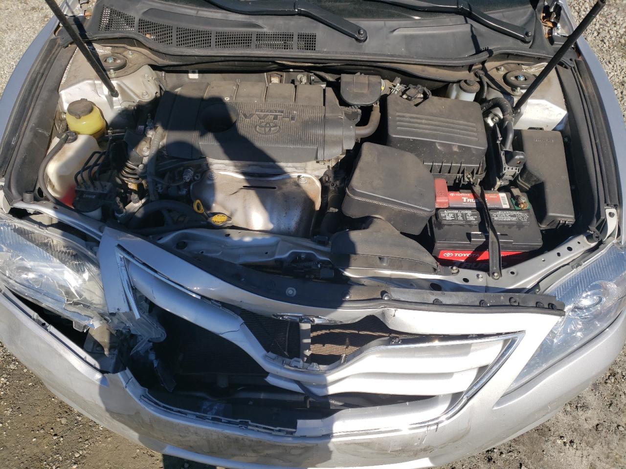 2011 Toyota Camry - Image 11
