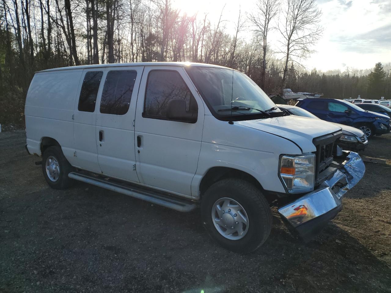 2014 Ford Econoline - Image 4