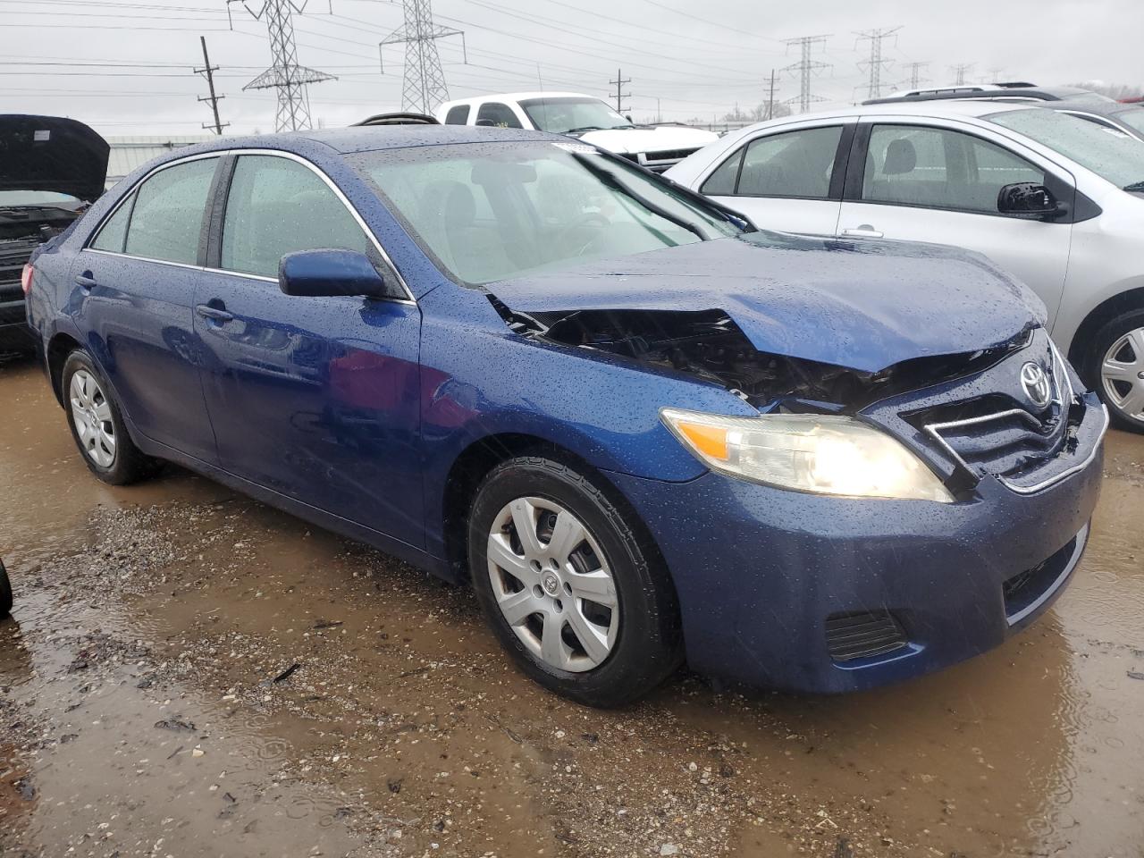 2011 Toyota Camry - Image 4