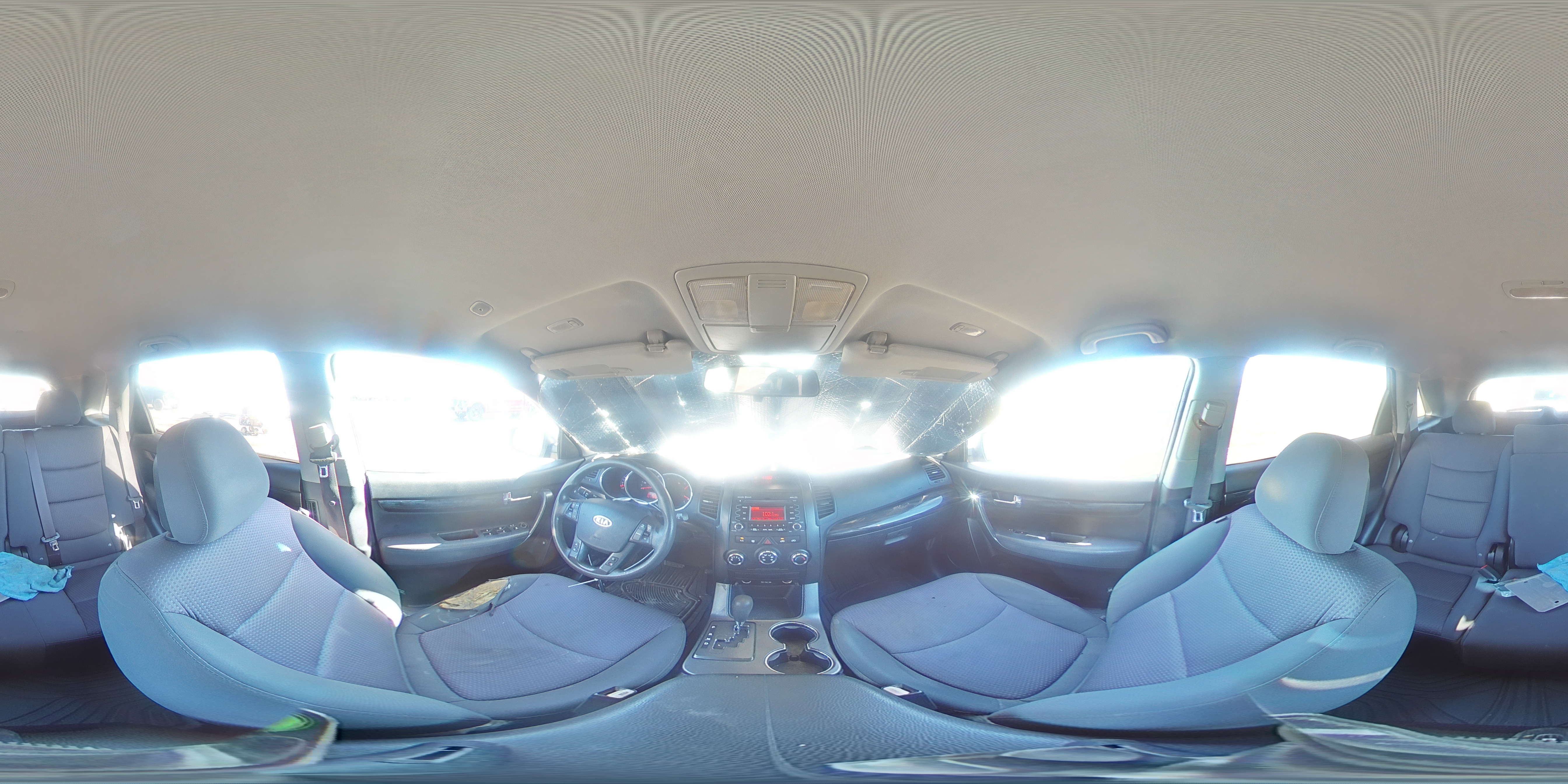 2012 Kia Sorento - Image 13