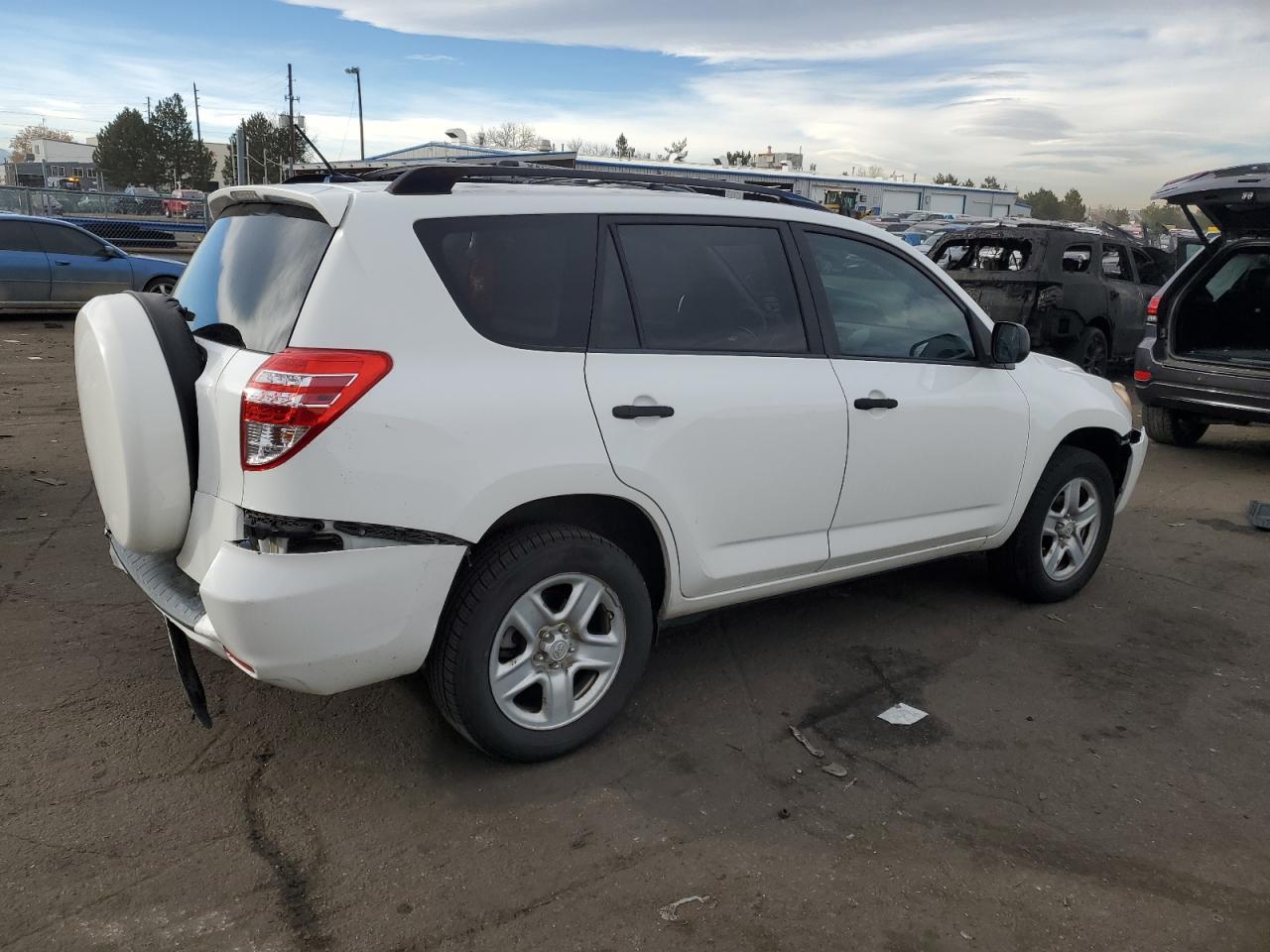 2009 Toyota RAV 4 - Image 3