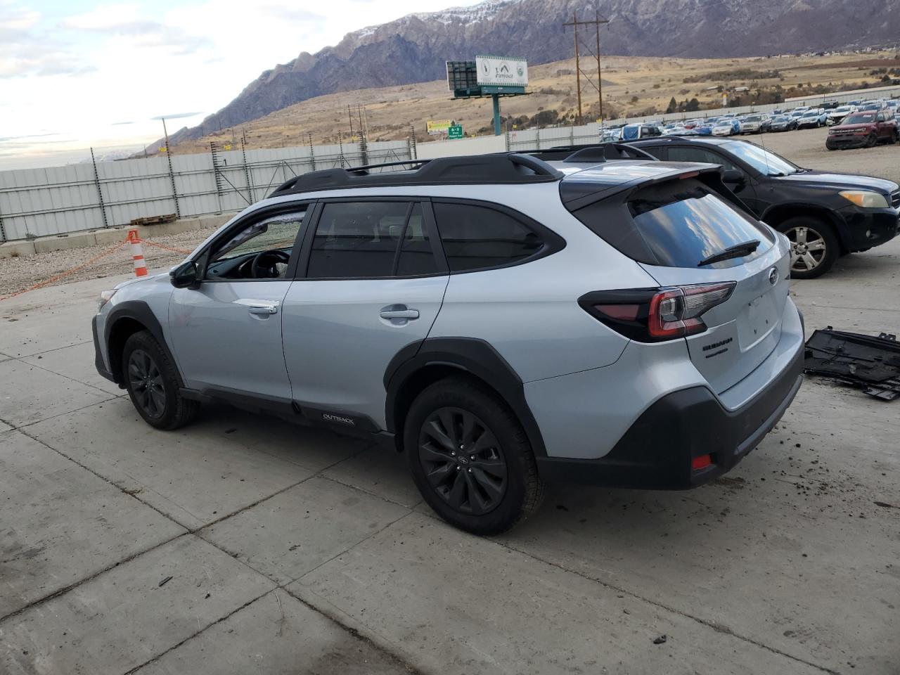 2024 Subaru Outback - Image 2