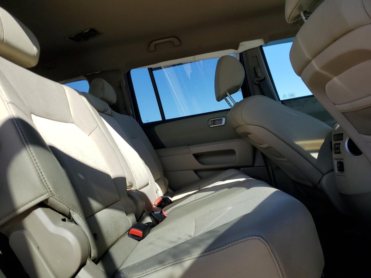 2011 Honda Pilot - Image 11