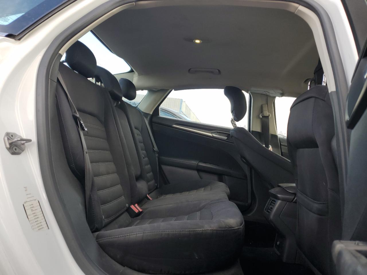 2015 Ford Fusion - Image 10