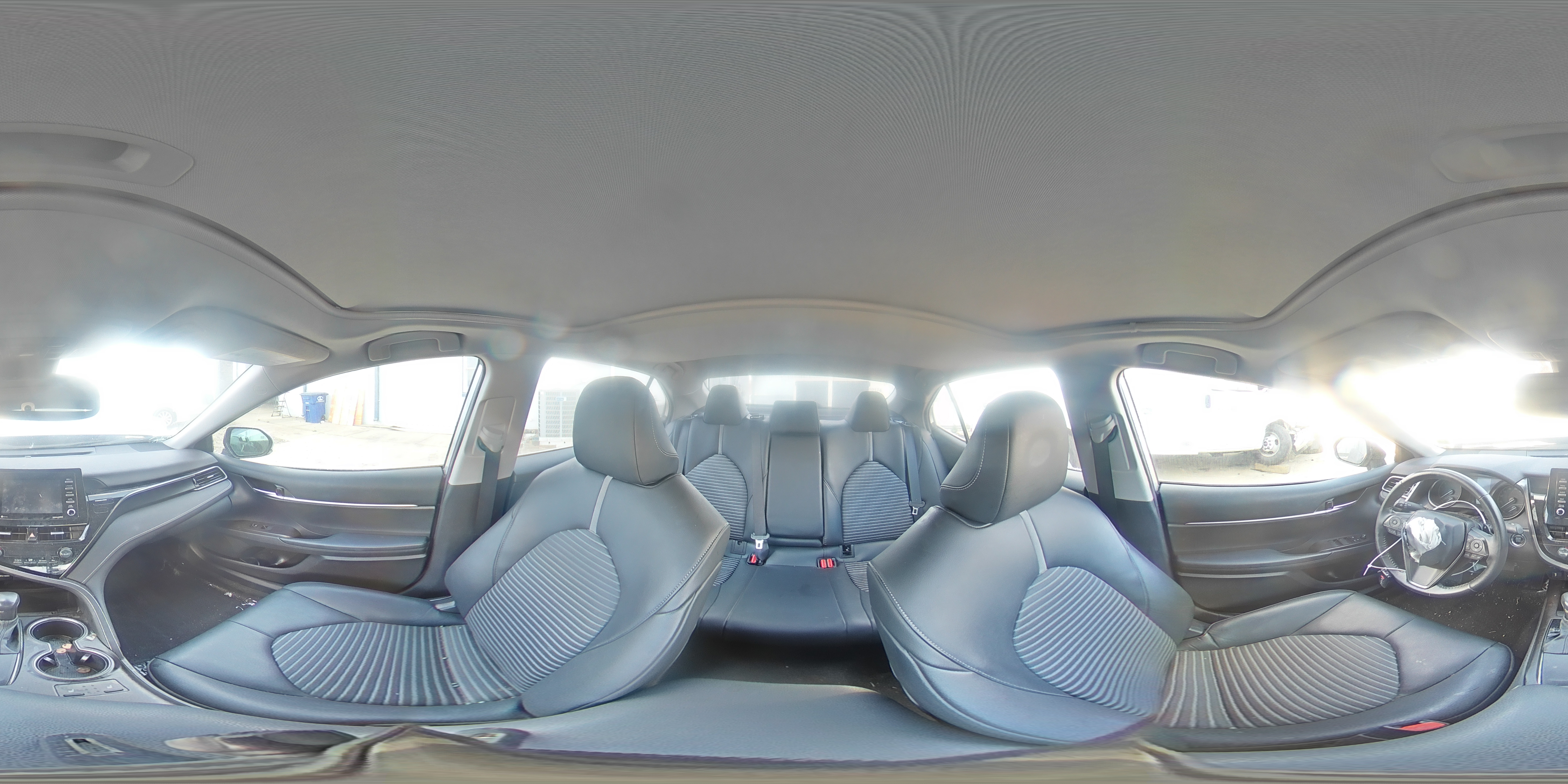 2021 Toyota Camry - Image 13