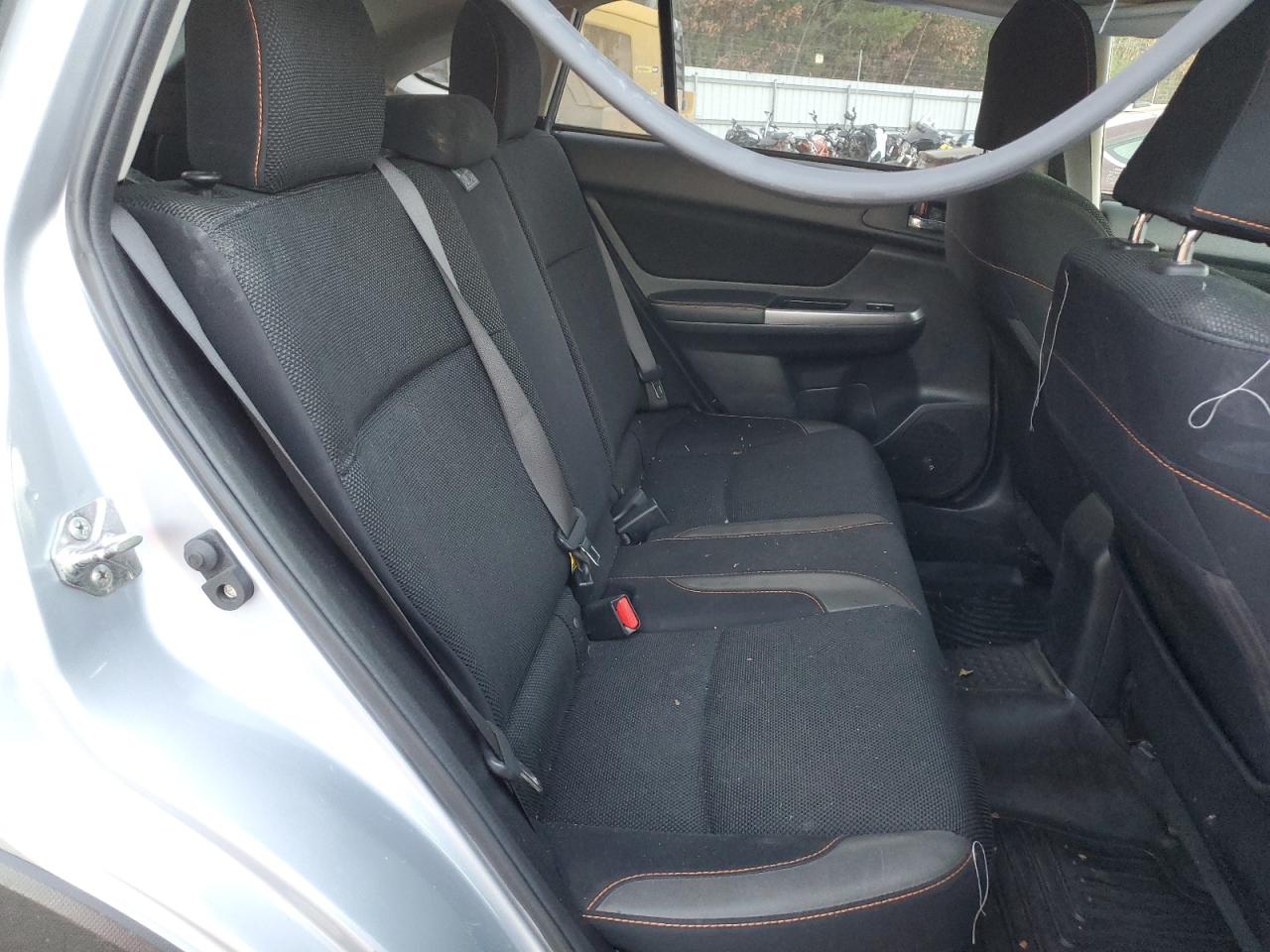 2016 Subaru XV - Image 11