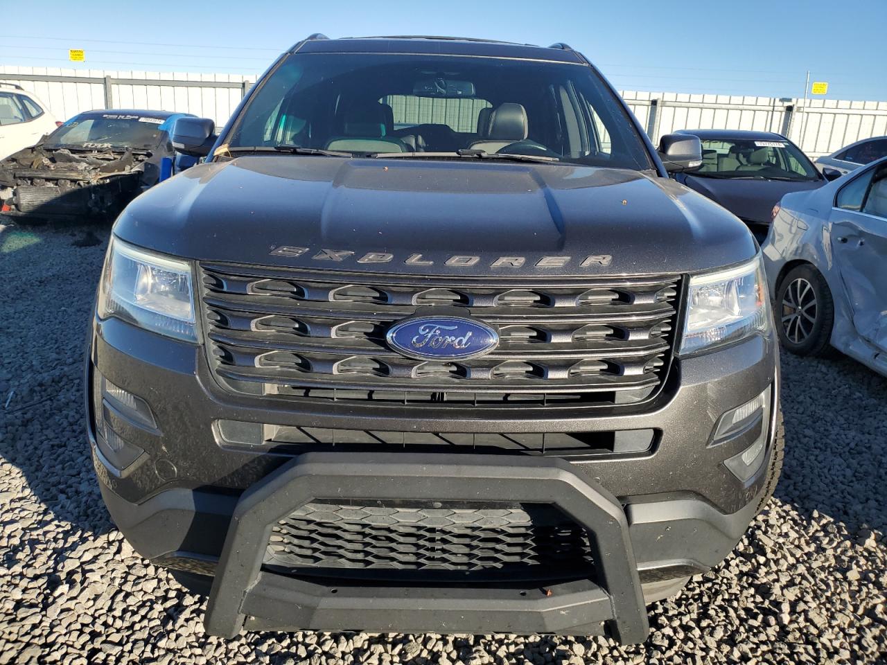 VIN 1FM5K8D89HGB15161 2017 FORD EXPLORER no.5