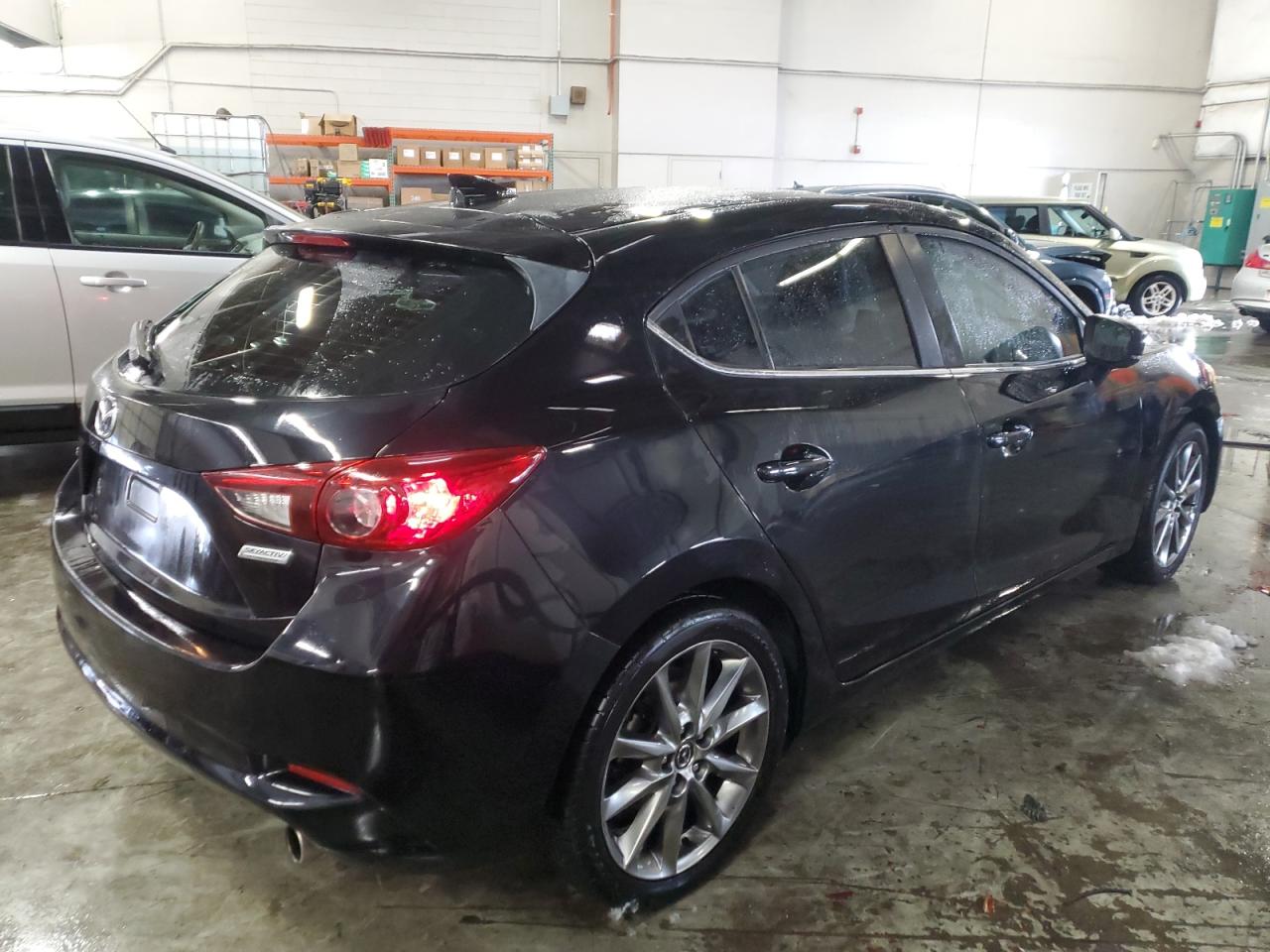 2018 Mazda 3 - Image 3