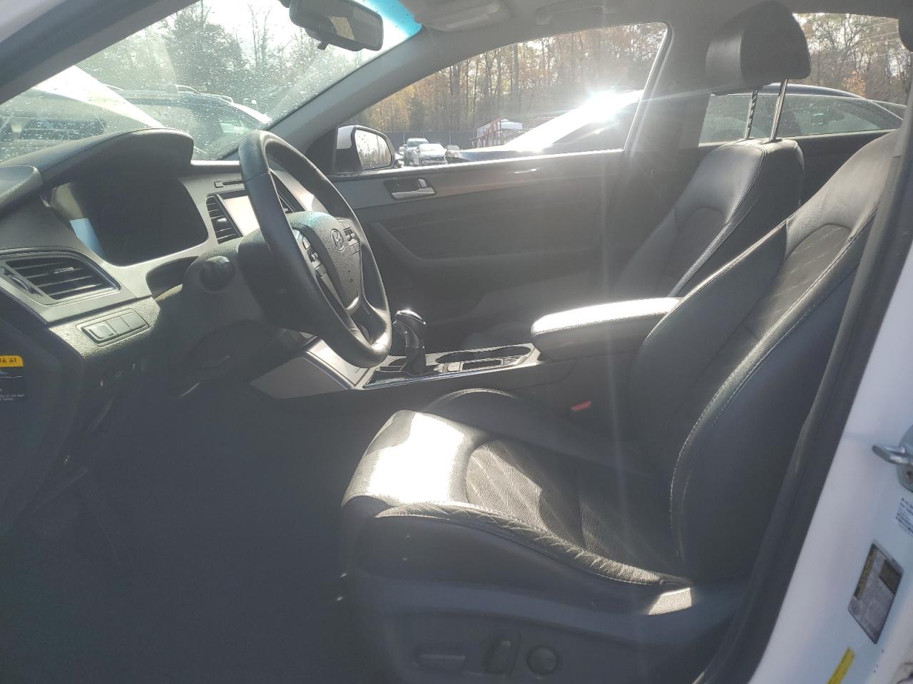 2016 Hyundai Sonata - Image 7