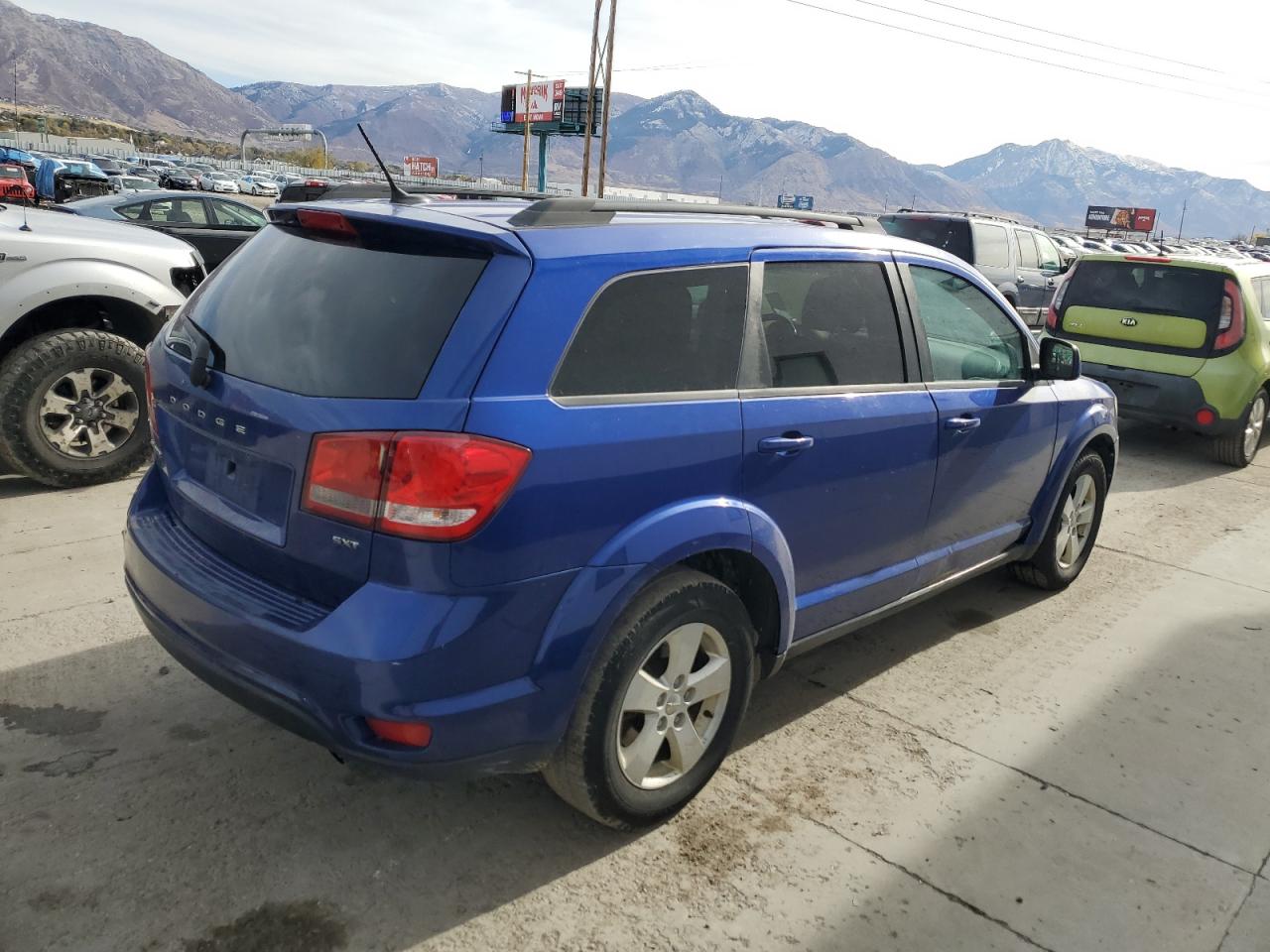 2012 Dodge Journey - Image 3