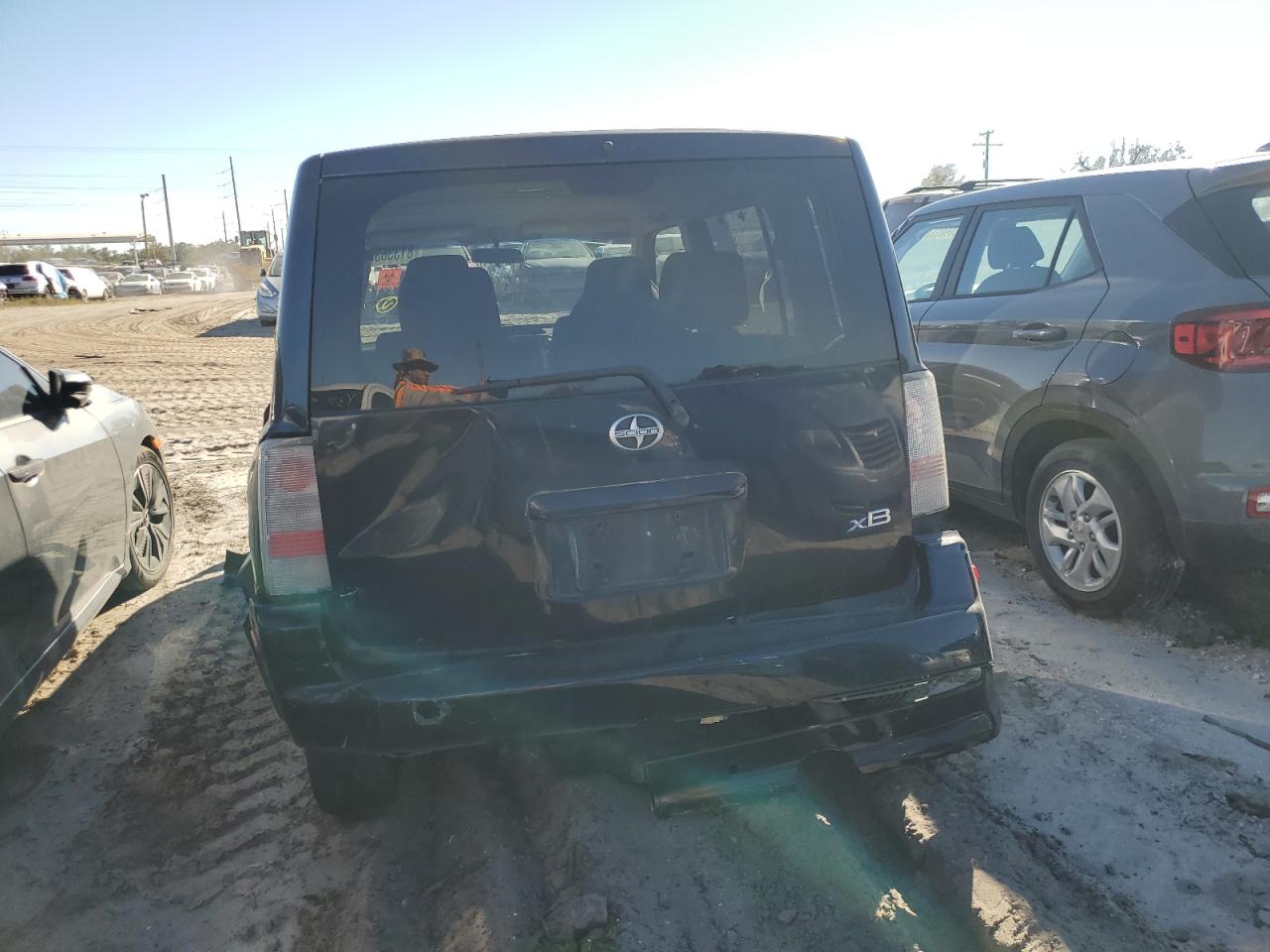 2006 Toyota Scion Xb VIN: JTLKT324464116213 Lot: 81336354