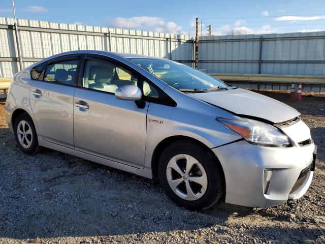  TOYOTA PRIUS 2012 Srebrny