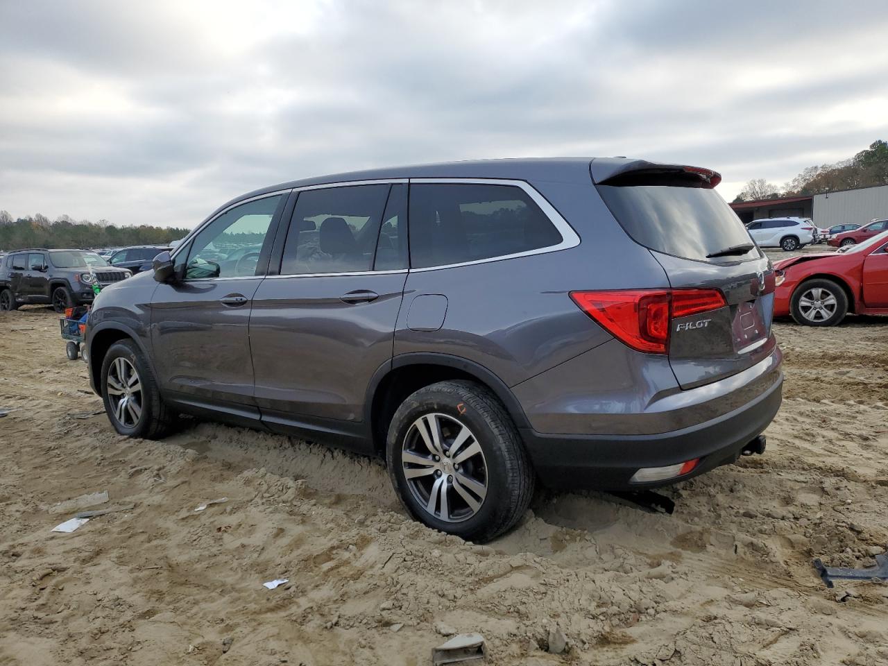 2017 Honda Pilot - Image 2