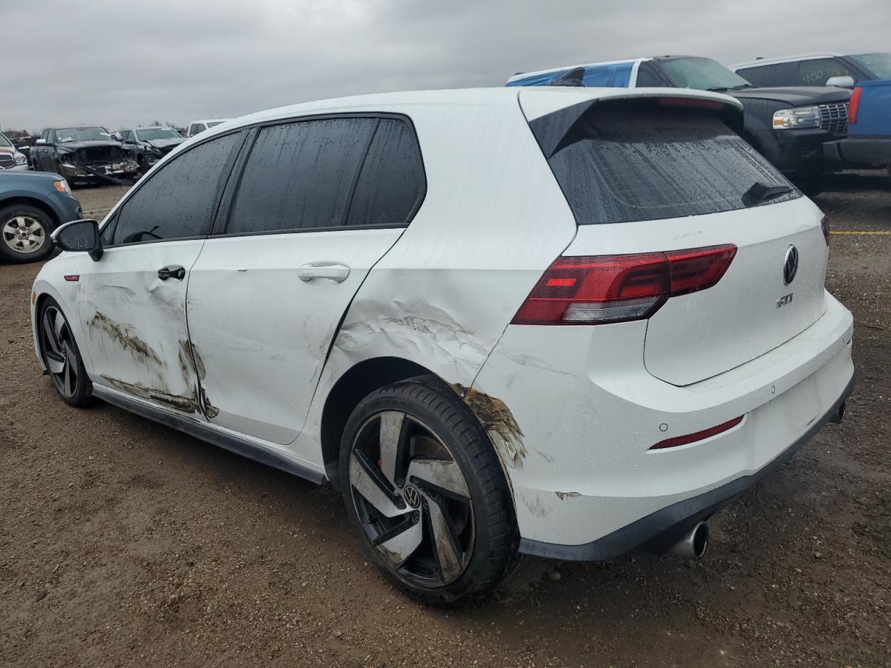 2022 Volkswagen GTI - Image 2