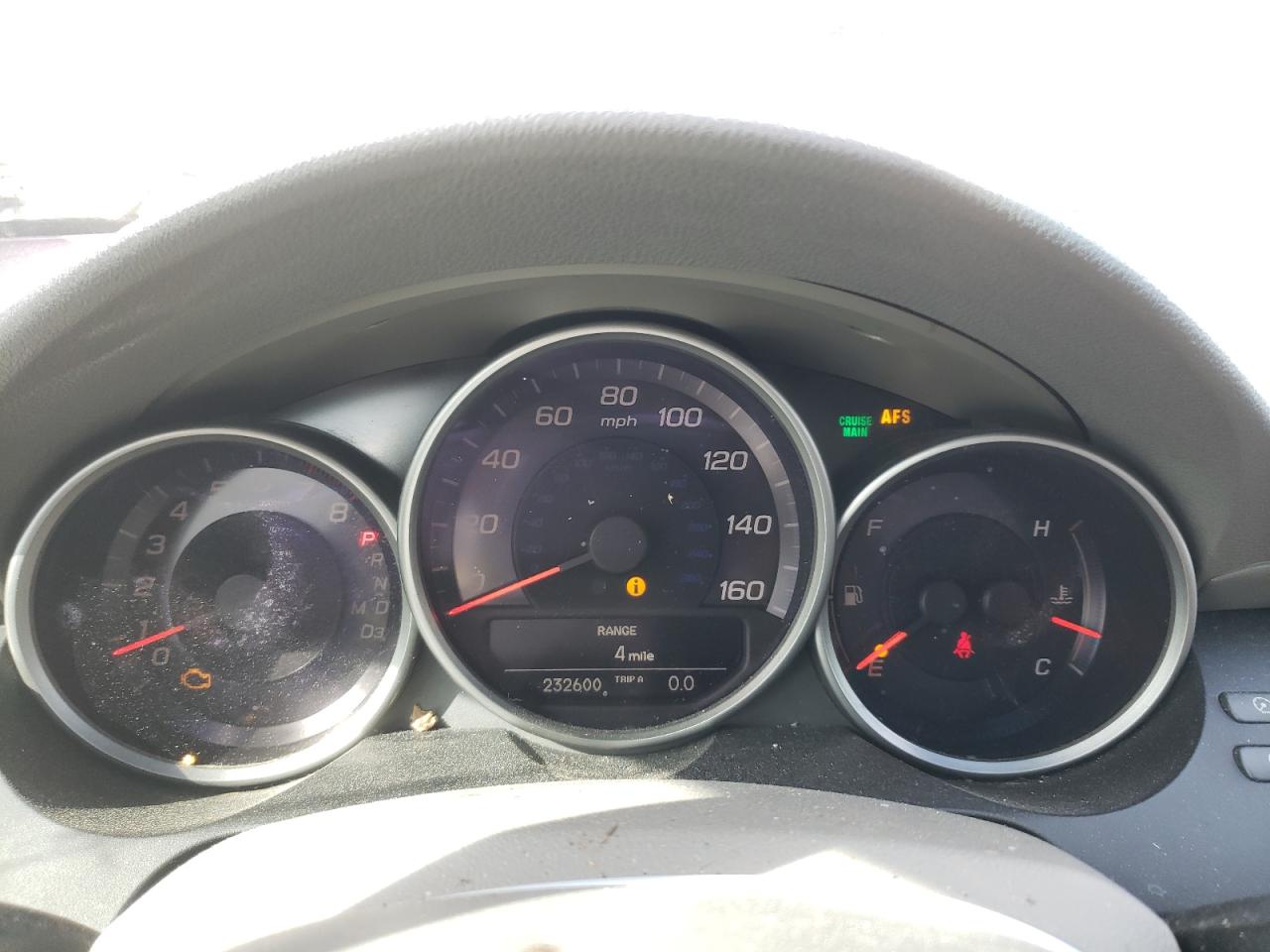 2005 Acura RL - Image 9