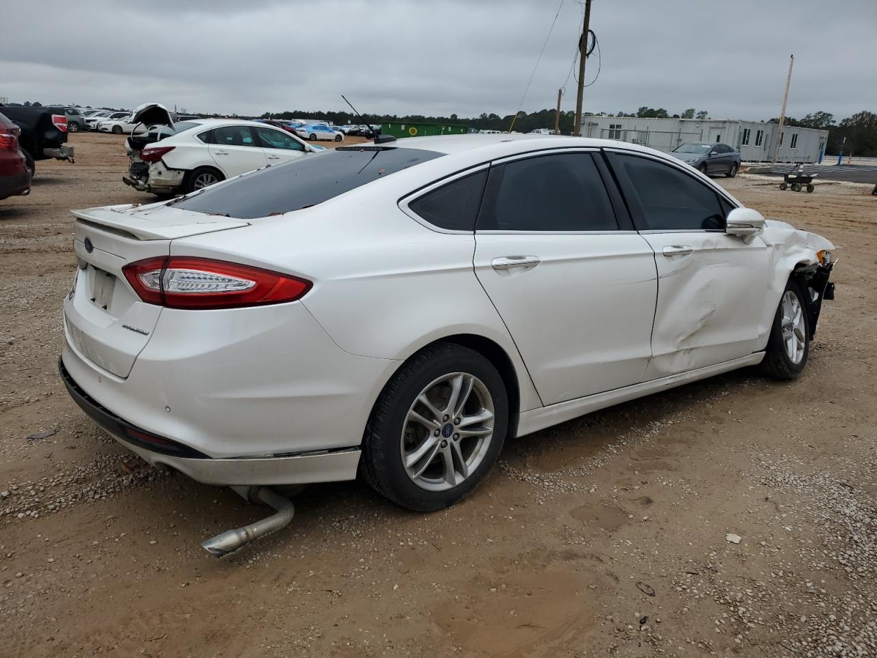 2016 Ford Fusion - Image 3