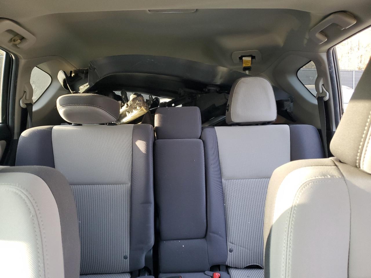 2014 Toyota RAV 4 - Image 10