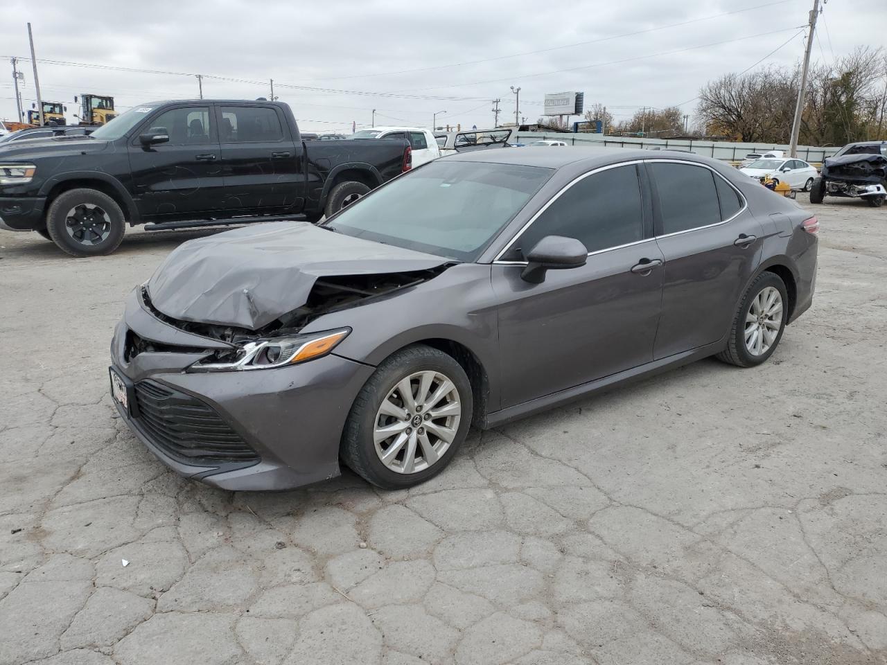 4T1B11HK5KU765570 2019 TOYOTA CAMRY - Image 1