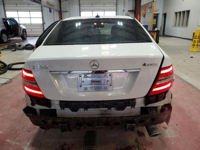  MERCEDES-BENZ C-CLASS 2012 White
