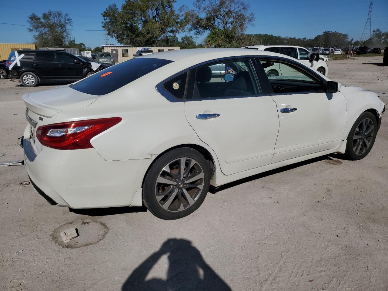 VIN 1N4AL3AP7GC271077 2016 NISSAN ALTIMA no.3