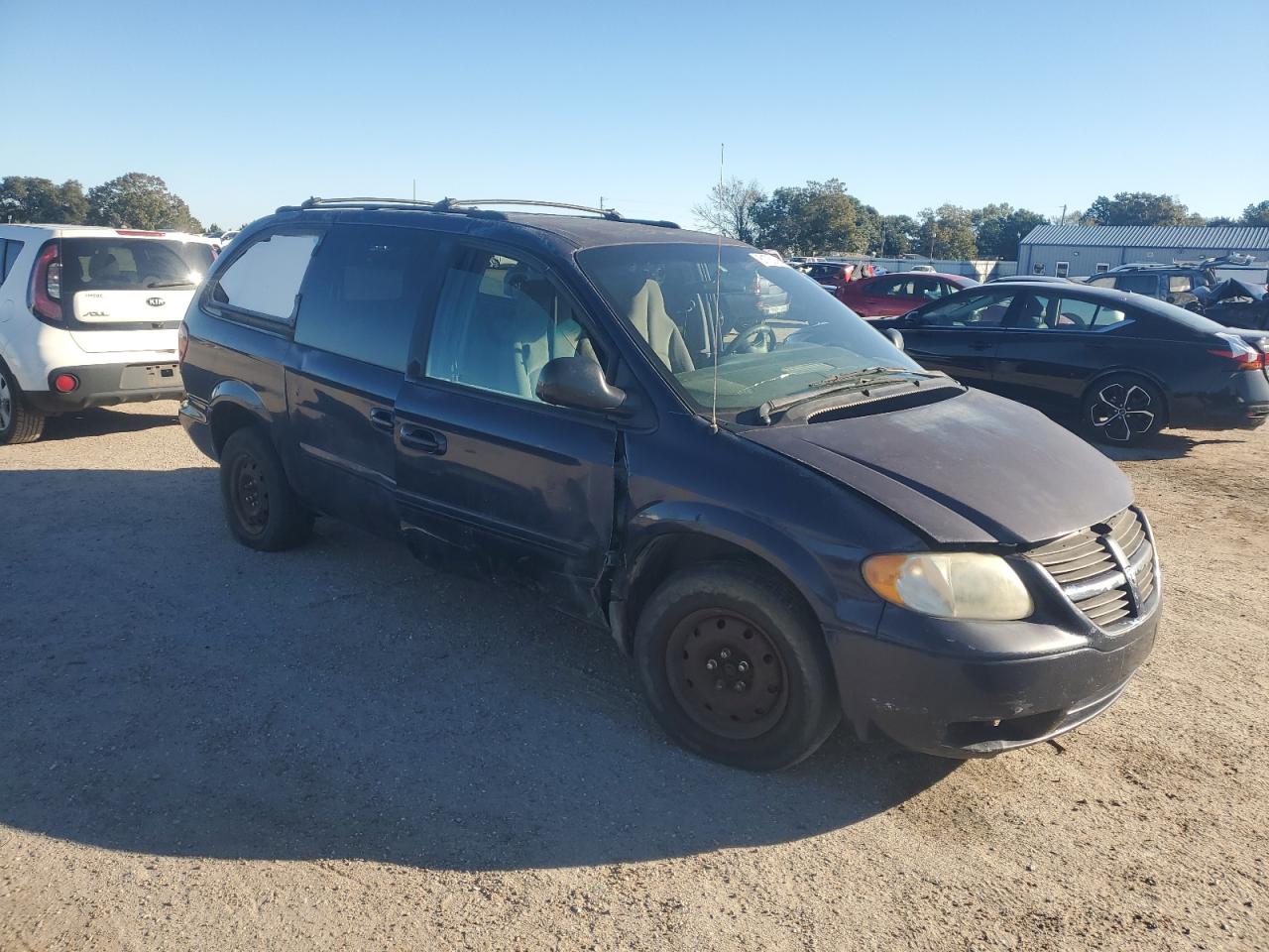 2005 Dodge Caravan - Image 4