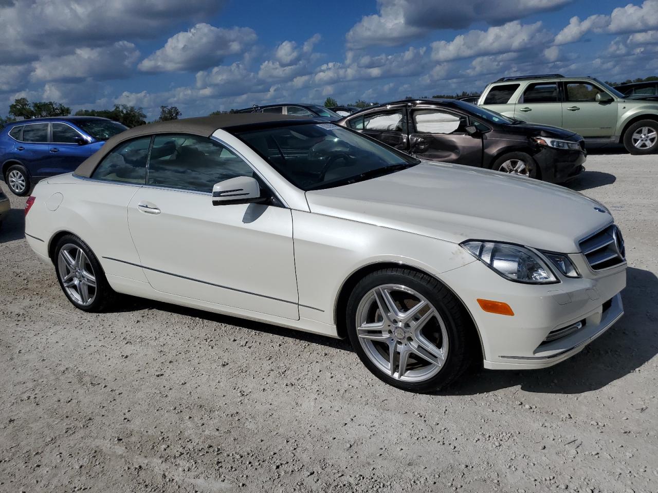 VIN WDDKK5KF9DF195400 2013 MERCEDES-BENZ E-CLASS no.4