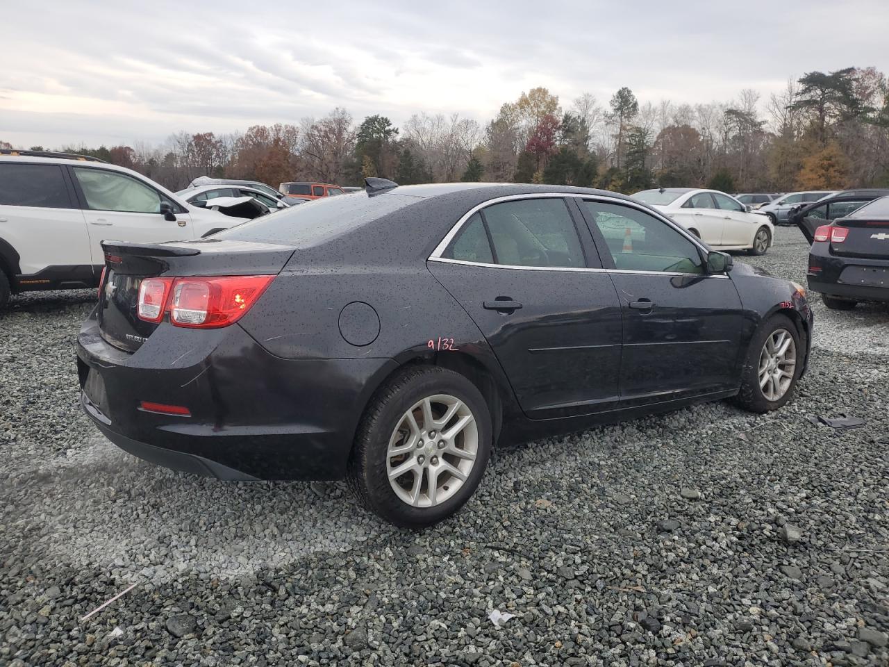 2015 Chevrolet Malibu - Image 3