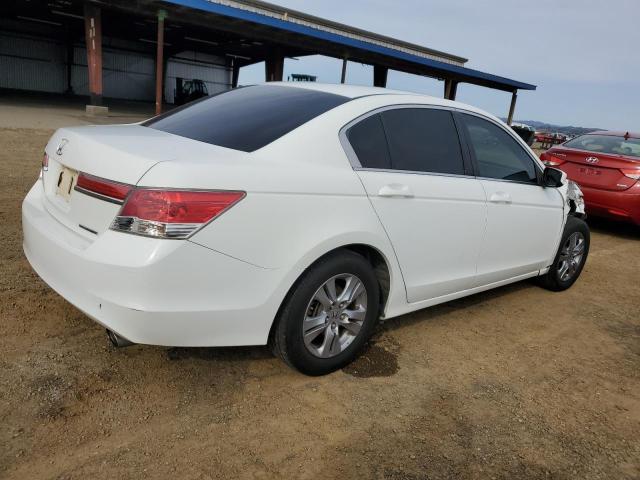  HONDA ACCORD 2012 Белы