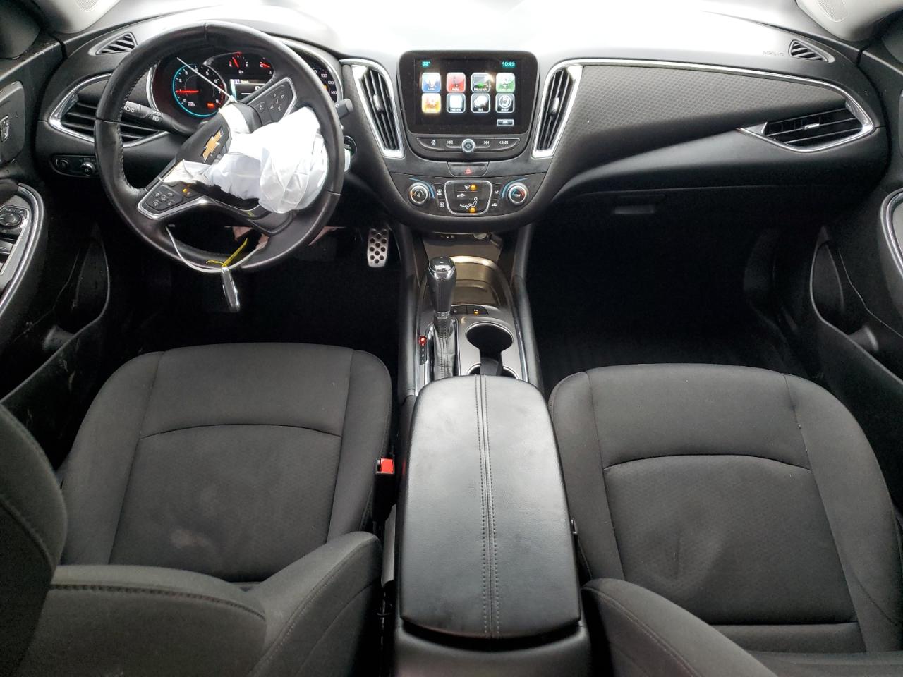 2016 Chevrolet Malibu - Image 8
