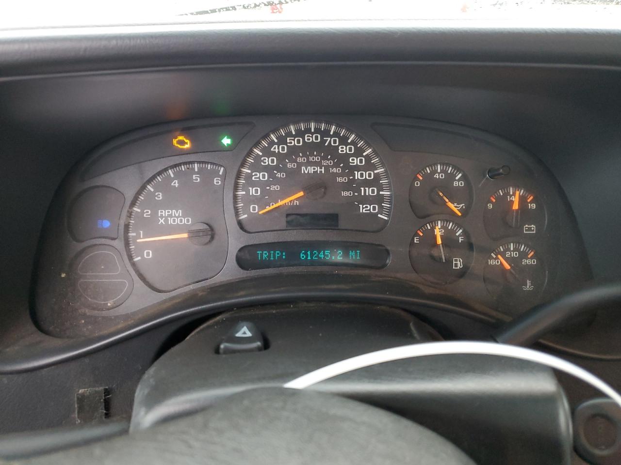 2005 Chevrolet Silverado - Image 9