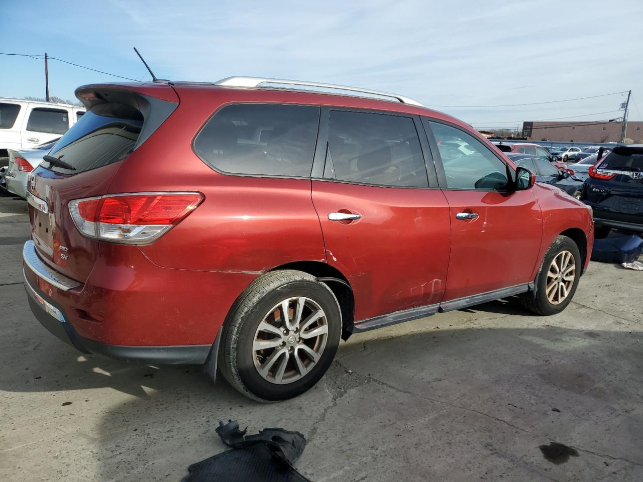 2014 Nissan Pathfinder - Image 3