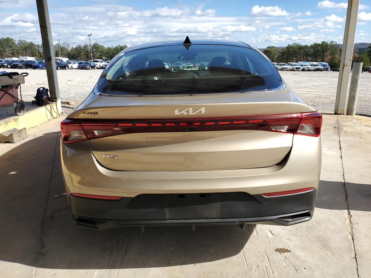 2022 Kia K5 - Image 6