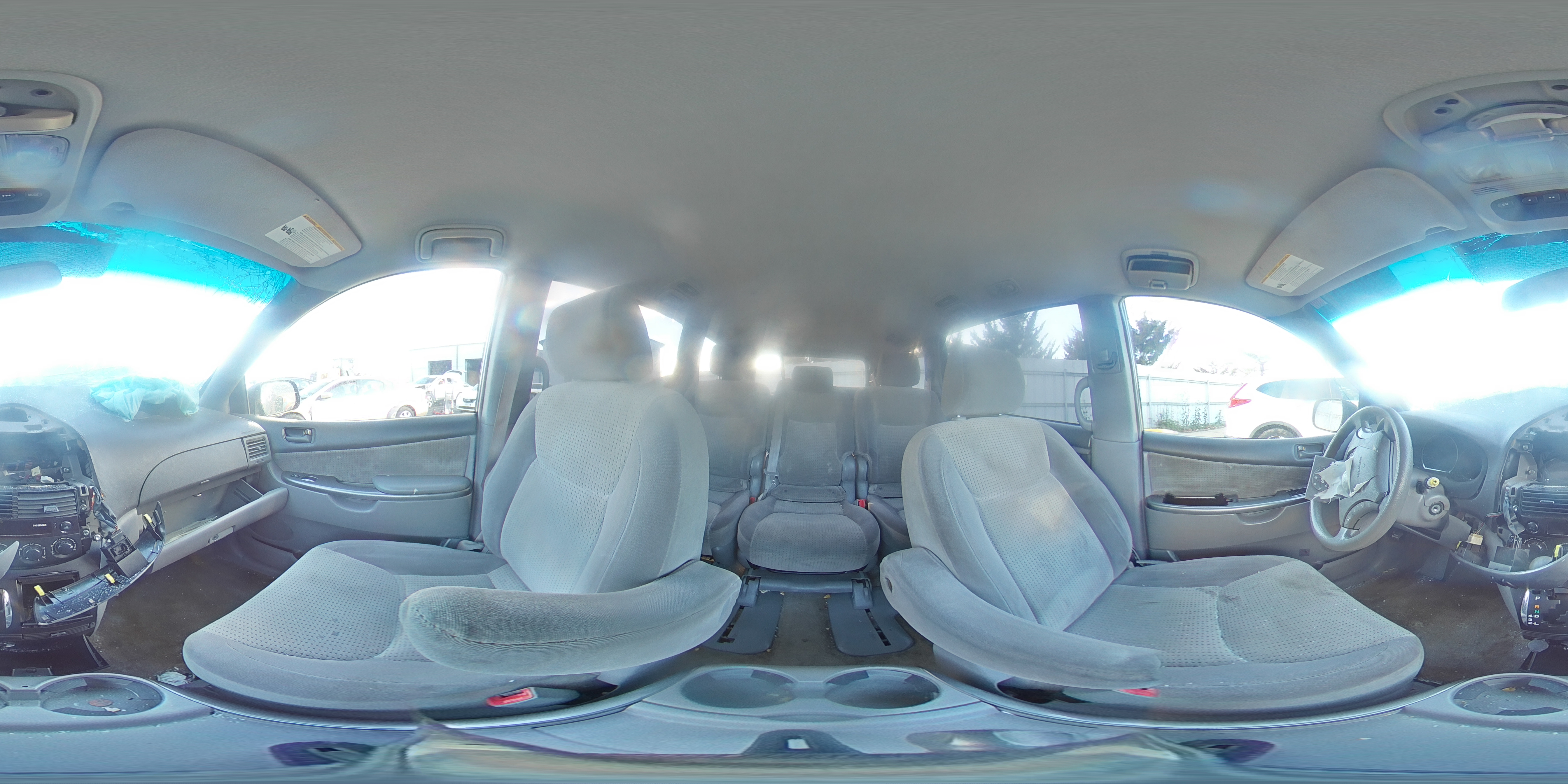 2007 Toyota Sienna - Image 13