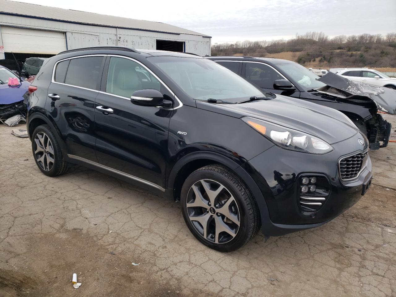 VIN KNDPRCA62J7486151 2018 KIA SPORTAGE no.3